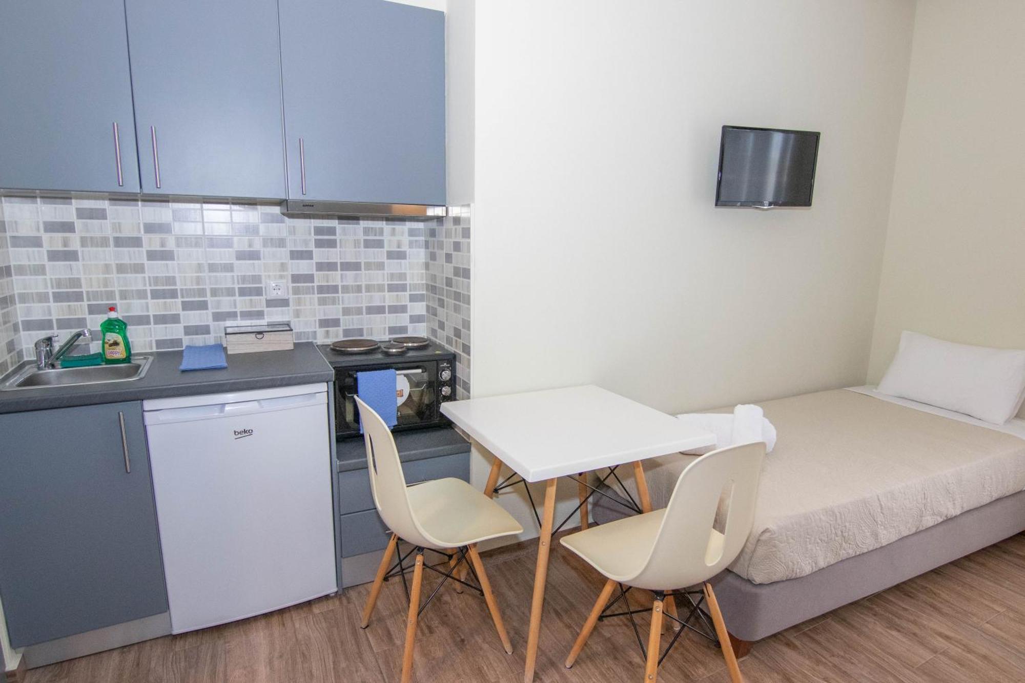 Verga'S Apartments กาลามาตา ภายนอก รูปภาพ